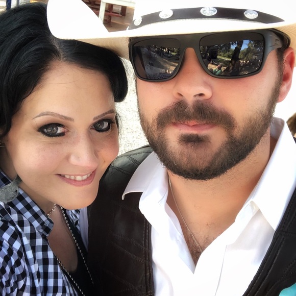 Meet your Posher, Holly - Picture 6 of 9